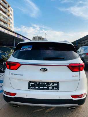 Kia sportage 2018 image 3