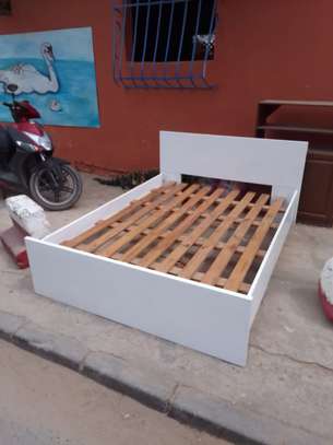 Lit image 3