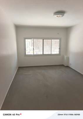 Appartement à Sacré cœur derrière résidence Mamoune image 4