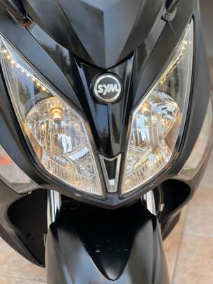 Sym GTS 125i image 5
