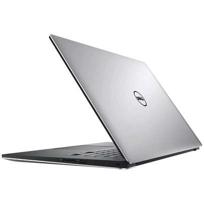 DELL PRECISION 5540 GAMER image 1