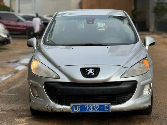 Peugeot 308 image 2