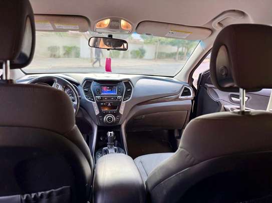 Hyundai Santa fe 2017 image 8