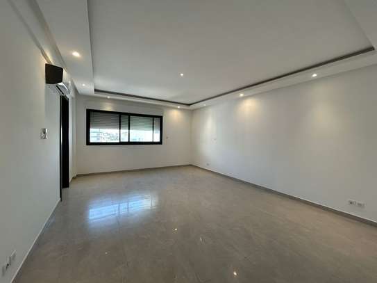 Appartement 4chambres à Louer aux Almadies image 4