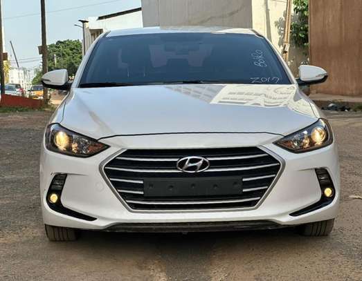 HYUNDAI AVANTE 2017 image 3