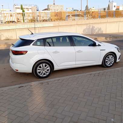MEGANE 4 DIESEL BREAK image 3