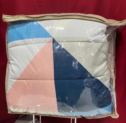 Couette +drap et 2 taies d oreillers image 12