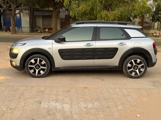 CITROËN C4 CACTUS 2017 image 3
