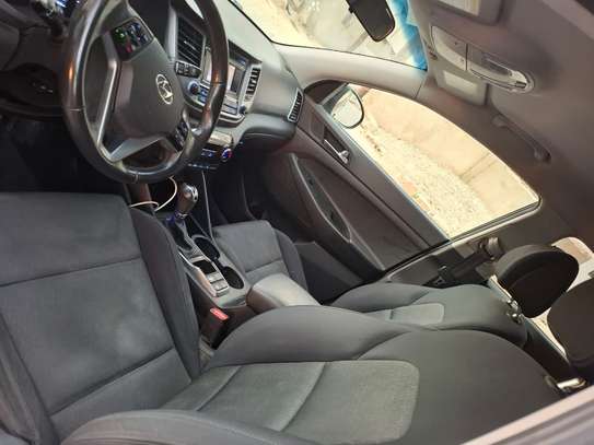 HYUNDAI TUCSON 2016 image 5