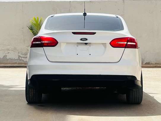 Ford focus 2017 image 4