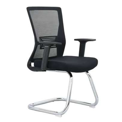 Chaise bureau ergonomique noire dossier filet image 1