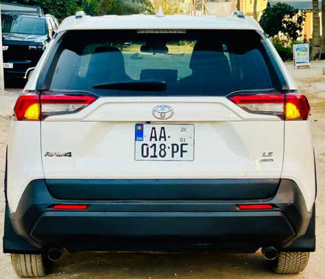 Toyota rav4 image 9