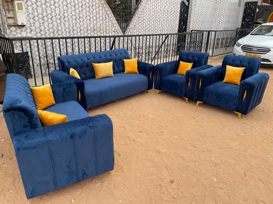 Canapés meubles salons fauteuils image 2