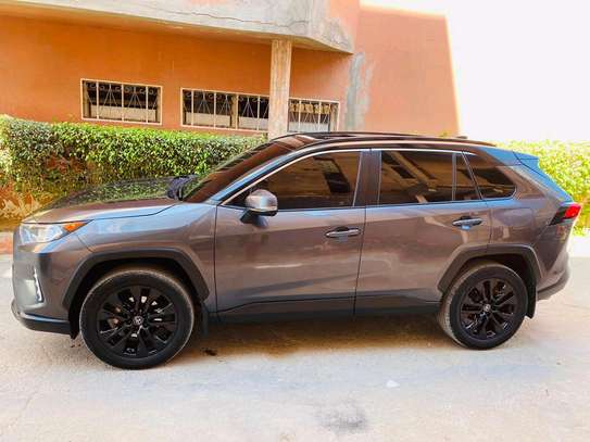 Toyota rav4 2019 image 1