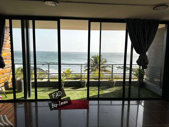 Appartement Pied dans l’eau corniche ouest  Dakar WATERFRONT image 4