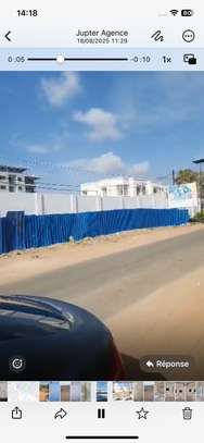 Terrain de 2391m2 tf sis sur la corniche des Almadies image 4
