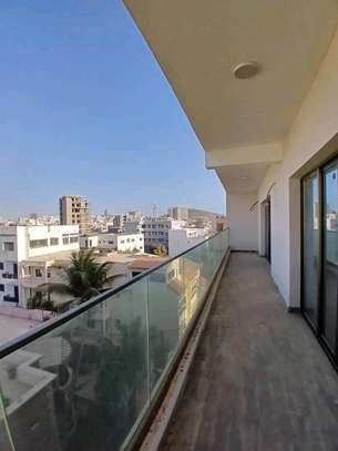 Appartement avec piscine commune et salle de sport image 6