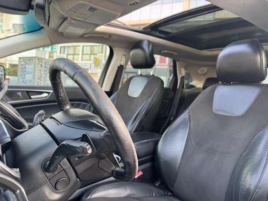 Ford EDGE sport image 9