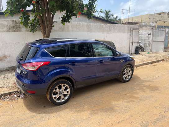 LOCATION FORD ESCAPE TITANIUM image 4