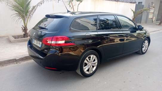 Très belle Peugeot 308 image 6