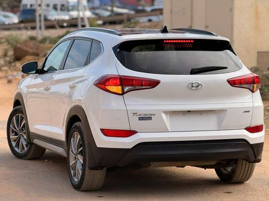 Hyundai Tucson Année 2017 image 3