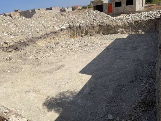 Terrain de 300M² Sébi-Ponty image 3