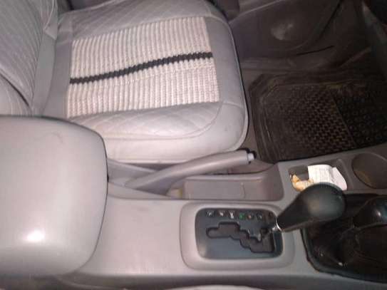 Pickup Toyota Hilux 2011 image 4
