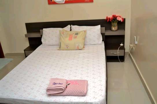 Chambre meublée à louer ( Résidence Douce) image 8