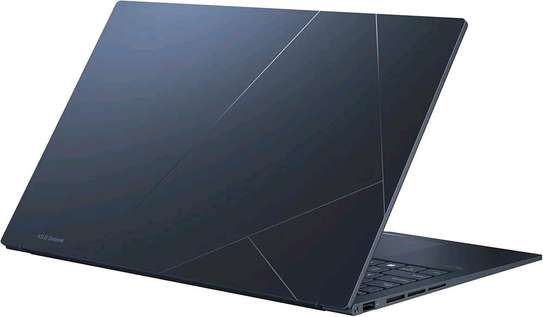 ASUS ZENBOOK 15 new model image 1