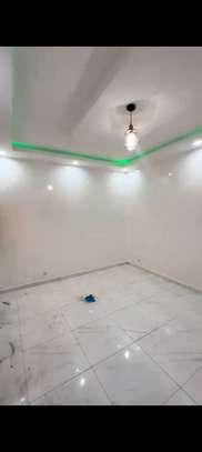 Studio a louer a Sicap Foire image 2