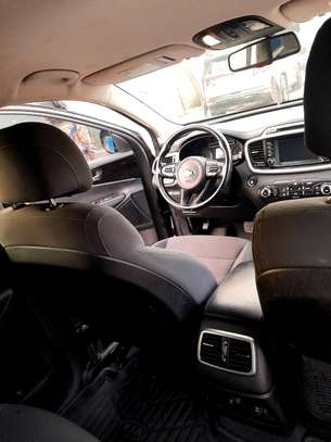 Kia sorento 2017 image 6