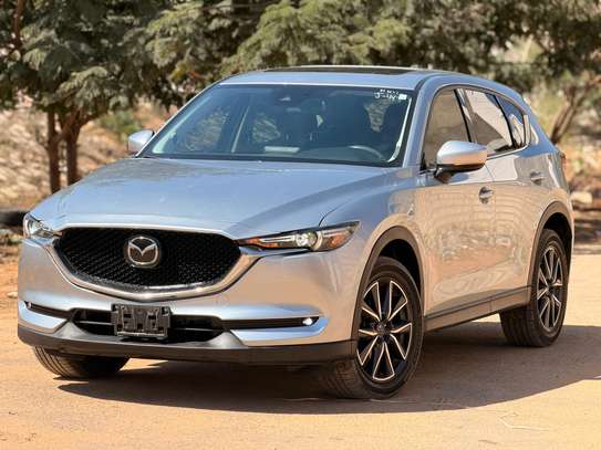 Mazda CX-5 image 1