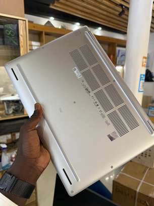 Dell Pro 16 Plus ( 2025 )  Ultra 5 / 32GB / 512 SSD image 6
