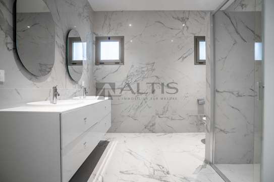 APPARTEMENT F4 DE PRESTIGE– FANN RÉSIDENCE image 9