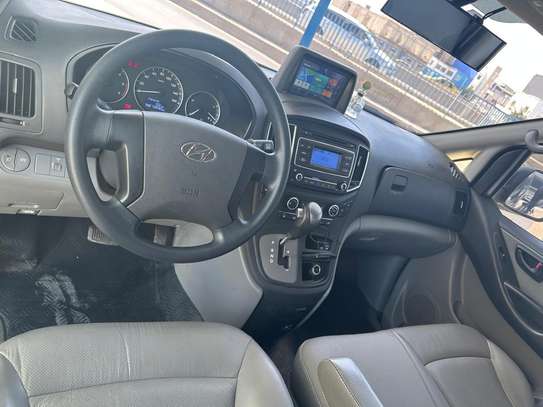 Hyundai Starex 2017 image 5