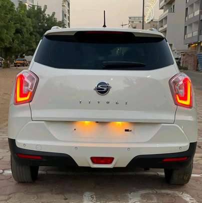 Ssangyong trivoli 2016 image 7