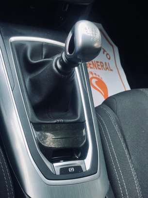 Peugeot 308 Break 2016 image 13