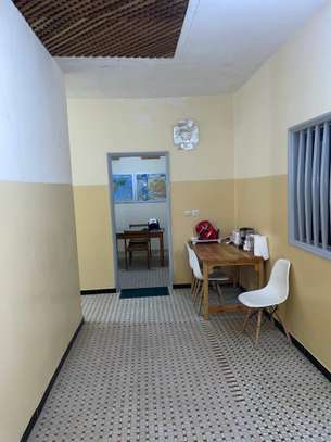 Appartement F4 Meublé longue durée image 3