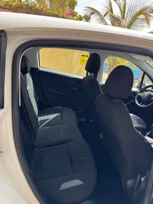 vente Peugeot image 8