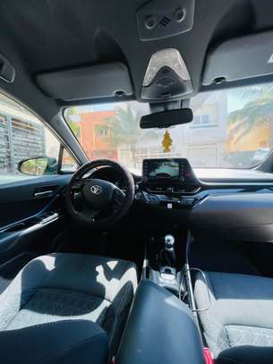 TOYOTA CHR 2023 1L 4 eco image 2