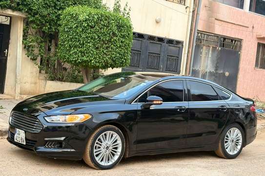 Ford Fusion image 3