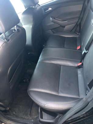 Ford Focus sport ST image 4