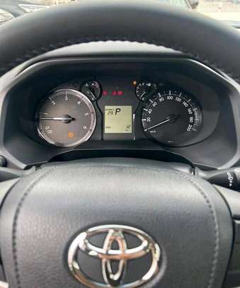 Toyota prado txl image 3