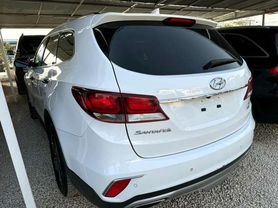 Hyundai santafe XL image 3