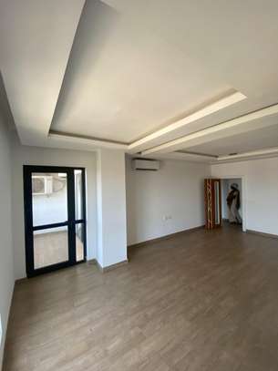 Magnifique appartement de type F4 à louer image 13