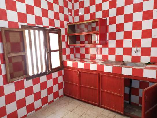 Joli appartement à louer à ouest foire image 5