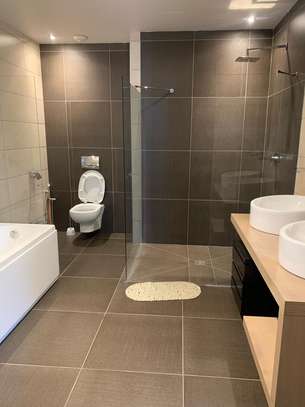 Fann-Mermoz – Appartement F4 moderne à louer image 10