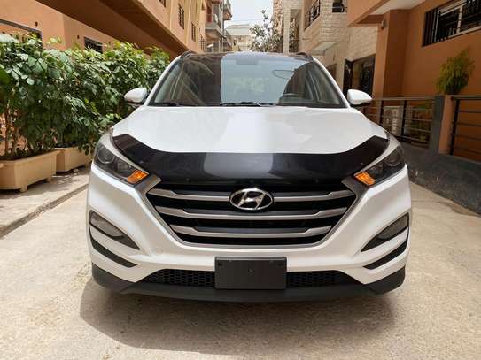 Hyundai Tucson image 2