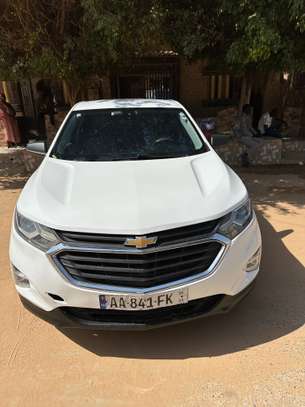 Chevrolet Equinox SUV image 1