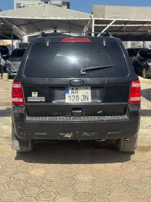 Ford escape 2010 image 2